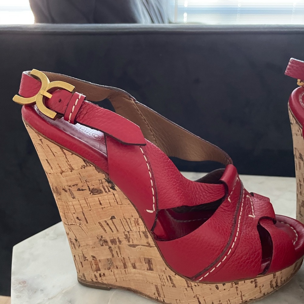 Chloe size 9 red leather wedges - Picture 3 of 5